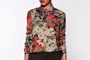 Daily steal Zara floral blouse