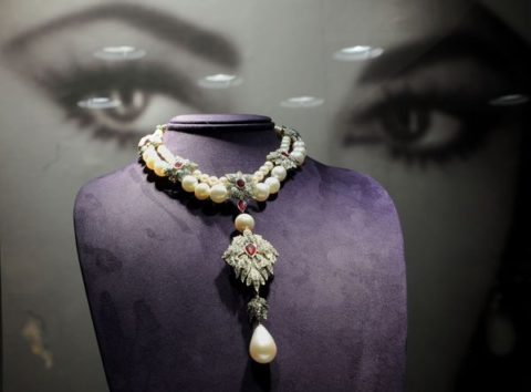 Necklace part of the Elizabeth Taylor auction