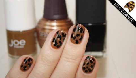 Leopard print nail art