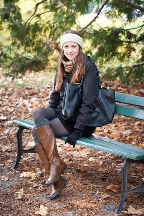 Winter Hat: Kayla Short, Short Presents