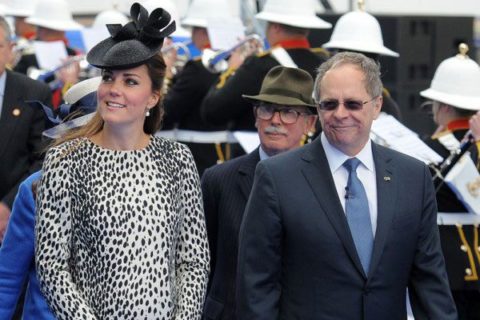 Kate Middleton pregnant Hobbs coat
