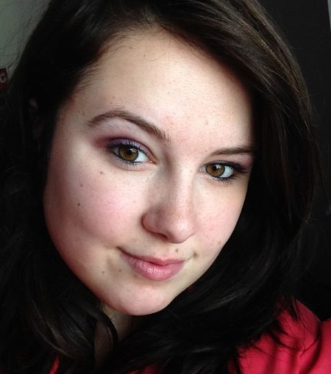 purple makeup Gen