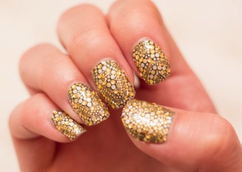 textured nail polish trend Michelle