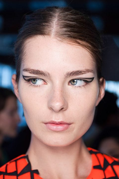 spring beauty 2014 trend graphic eyeliner