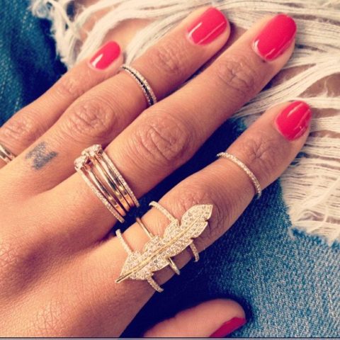 Ciara Ring Finger Tat