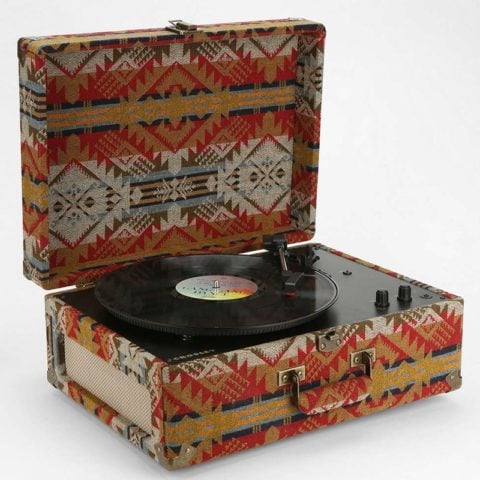 christmas gifts ideas men urban outfitters record player