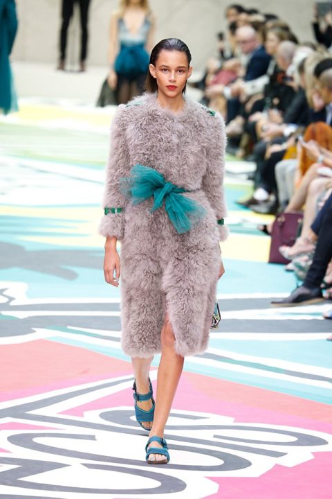 spring fashion 2015 trend waist defining detail burberry