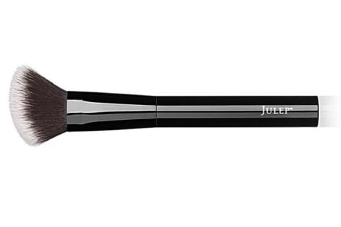 must-have makeup brushes