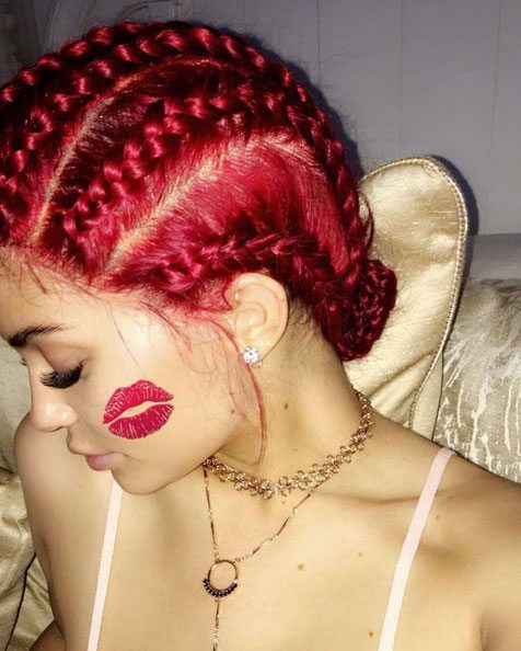 celebrity bright coloured hair kylie jenner red