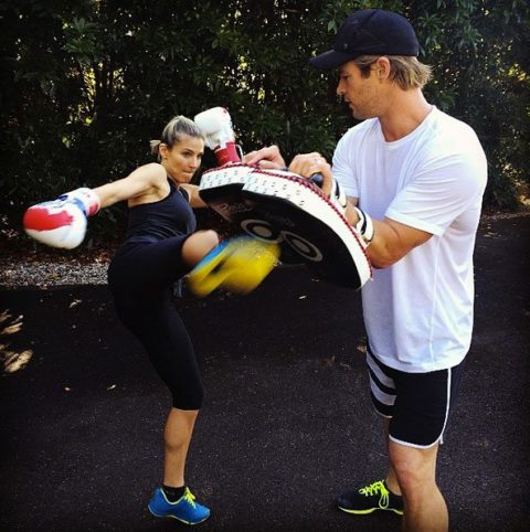 celebrity-couples-who-work-out-together-elsa-pataky-chris-hemsworth