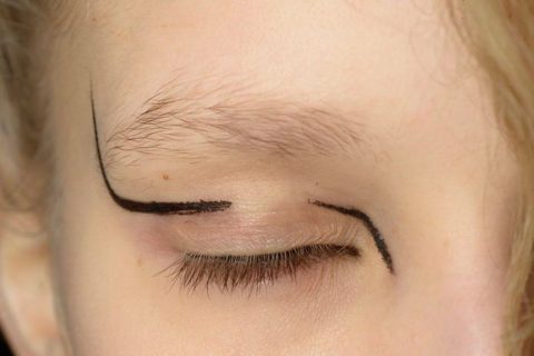 fall beauty 2016 graphic eyeliner trend