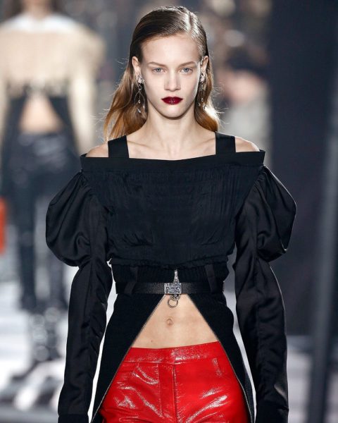 fall fashion 2016 off-the-shoulder trend louis vuitton