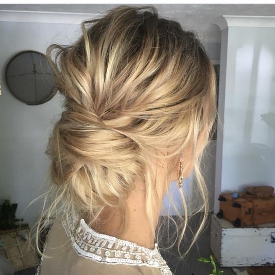 Messy Bun Tutorial: How to Perfect the Low-Key Look - FASHION Magazine
