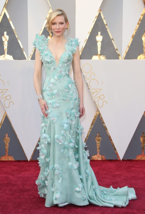 The 10 Best Oscar Dresses Of All Time