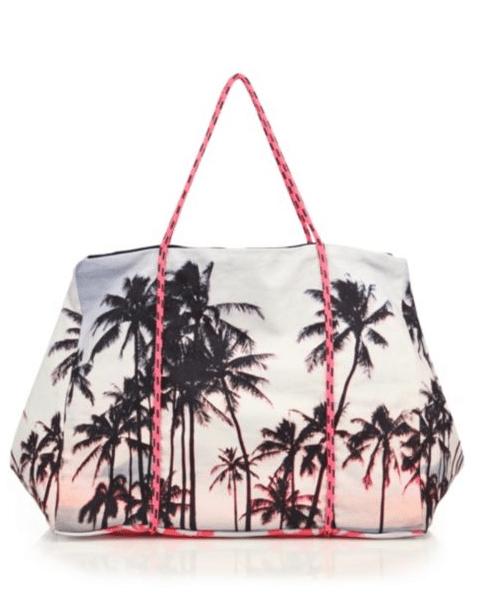 The Best New Beach Bags For Your Spring Break Vacation
