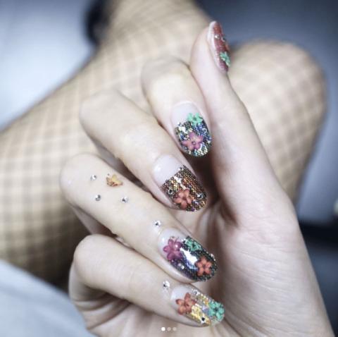 Dry Flower Nails