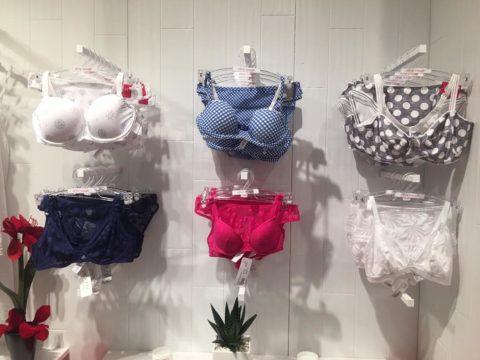 The 9 Best Toronto Lingerie Boutiques And Brands