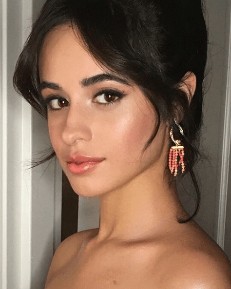 The Best Beauty of the Camila Cabello, Jennifer and More! - FASHION Magazine