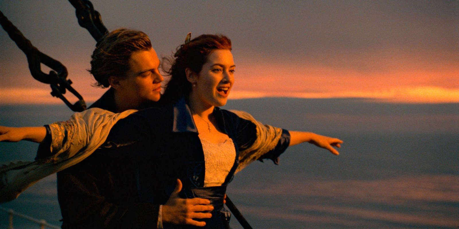 Every Beauty Look In Titanic Over
