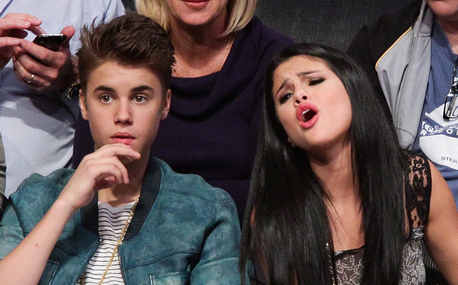 A Complete Timeline Of Selena Gomez And Justin Bieber'S Relationship - Fashion Magazine