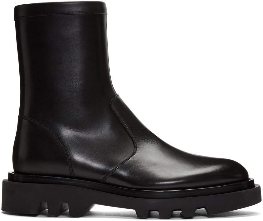 15 Pairs of Lug Sole Boots to Wear All Season Long - FASHION Magazine