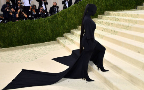 kim kardashian 2021 met gala black bodysuit face covering gloves