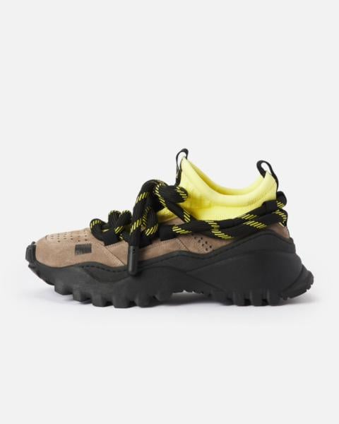 Ami black and yellow sneaker