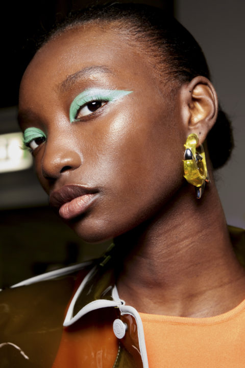 DSquared2 Spring 2023 coloured eyeshadow