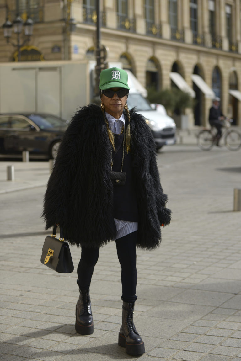 Street Style Looks We Loved at Paris Fashion Week Spring 2023 - FASHION ...