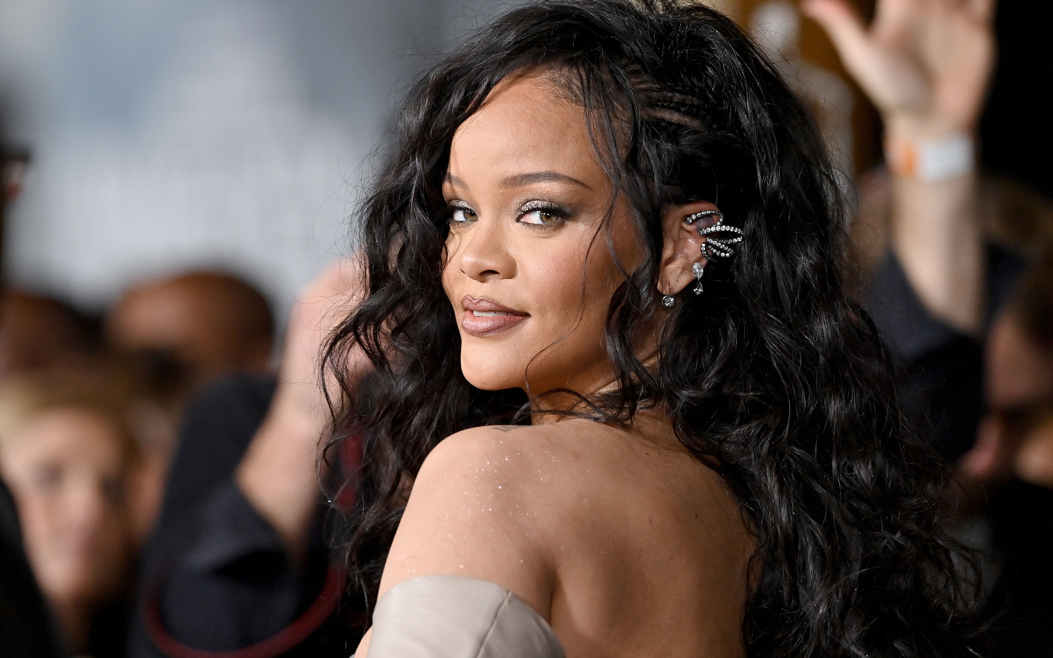Rihanna Beauty: What Rihanna Has Taught Us About Glam