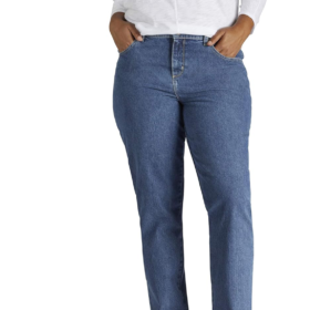 Lee’s relaxed fit women's straight-leg jeans