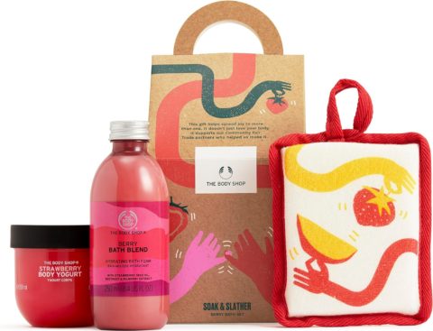 the body shop berry bath gift set, best beauty gifts under $50
